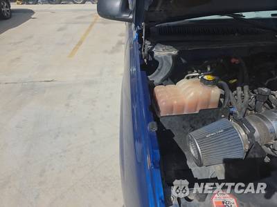 2004 Chevrolet Avalanche 1500 Crew Cab Short Bed - zdjęcie 18 z 24 - miniatura