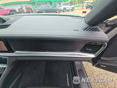 2023 Porsche Panamera Platinum Edition - zdjęcie 19 z 20 - miniatura