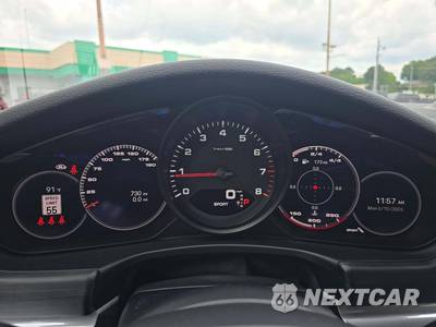 2023 Porsche Panamera Platinum Edition - zdjęcie 9 z 20 - miniatura
