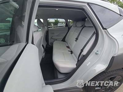 2026 Hyundai Kona SEL Sport - zdjęcie 10 z 18 - miniatura