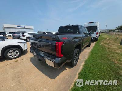 2026 Toyota Tundra SR5 Crew Cab Short Bed - zdjęcie 3 z 24 - miniatura
