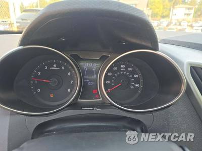 2013 Hyundai Veloster w/Gray Interior - zdjęcie 9 z 30 - miniatura