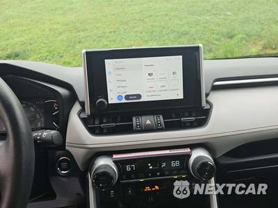 2024 Toyota RAV4 XLE Premium - zdjęcie 7 z 17 - miniatura