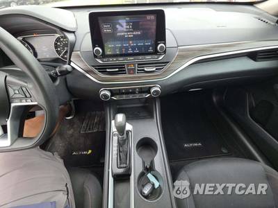 2025 Nissan Altima SV - zdjęcie 10 z 21 - miniatura