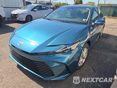 2025 Toyota Camry LE - zdjęcie 1 z 20 - miniatura