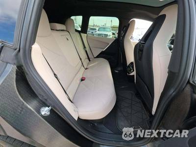 2024 BMW iX Sports Activity Vehicle xDrive50 - zdjęcie 14 z 19 - miniatura