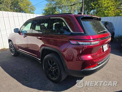 2024 Jeep Grand Cherokee Altitude - zdjęcie 2 z 20 - miniatura