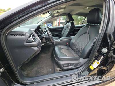 2021 Toyota Camry SE - zdjęcie 6 z 20 - miniatura
