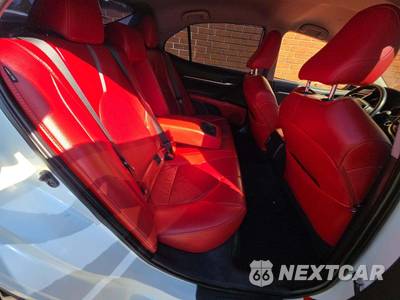 2020 Toyota Camry XSE - zdjęcie 16 z 20 - miniatura