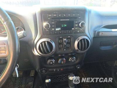 2013 Jeep Wrangler Unlimited Sport - zdjęcie 10 z 22 - miniatura