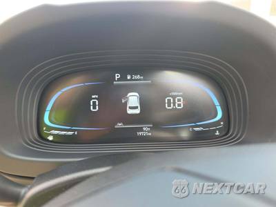 2025 Hyundai Venue Limited - zdjęcie 6 z 18 - miniatura