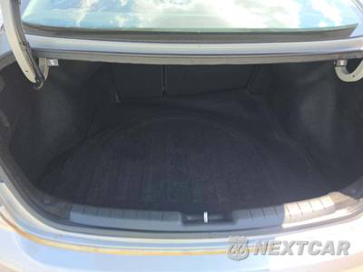 2020 Hyundai Elantra SEL Sedan - zdjęcie 11 z 18 - miniatura