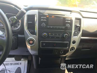 2017 Nissan TITAN SV Regular Cab Long Bed - zdjęcie 7 z 22 - miniatura