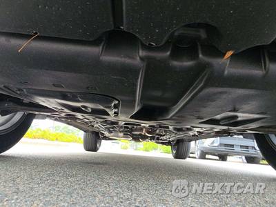 2025 Toyota Corolla Cross XLE - zdjęcie 17 z 17 - miniatura