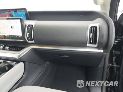 2025 Ford Expedition Platinum - zdjęcie 20 z 21 - miniatura