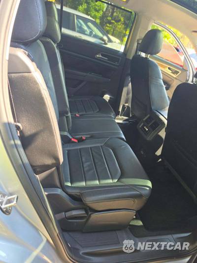 2018 Volkswagen Atlas V6 SEL Premium - zdjęcie 17 z 25 - miniatura