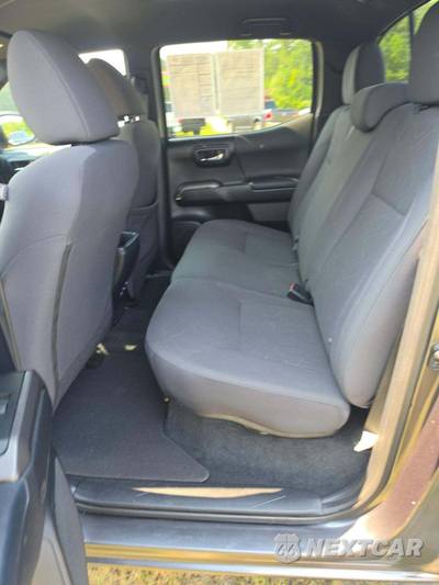 2017 Toyota Tacoma TRD Sport Crew Cab Medium Bed - zdjęcie 10 z 18 - miniatura