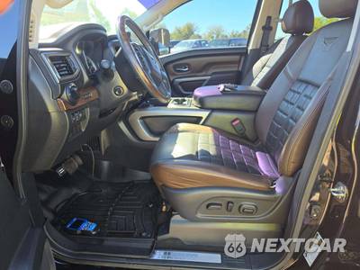 2016 Nissan TITAN XD Platinum Reserve Crew Cab Medium Bed - zdjęcie 6 z 20 - miniatura