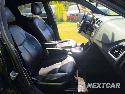2011 Dodge Avenger Lux - zdjęcie 18 z 30 - miniatura