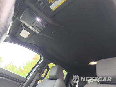 2024 Toyota Tacoma SR5 Crew Cab Medium Bed - zdjęcie 8 z 17 - miniatura