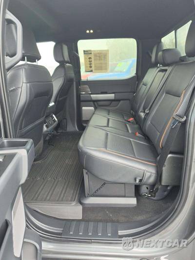 2025 Ford F-150 Hybrid Lariat Crew Cab Medium Bed - zdjęcie 13 z 20 - miniatura