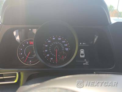 2021 Hyundai Elantra SE - zdjęcie 6 z 18 - miniatura