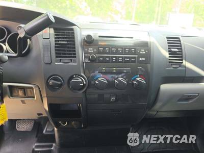 2012 Toyota Tundra Extended Cab Medium Bed - zdjęcie 7 z 22 - miniatura