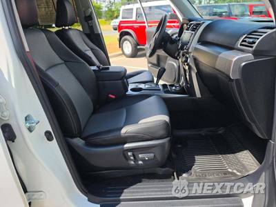 2022 Toyota 4Runner SR5 Premium - zdjęcie 15 z 17 - miniatura