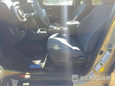 2016 Toyota Tacoma TRD Off-Road Crew Cab Medium Bed - zdjęcie 6 z 24 - miniatura