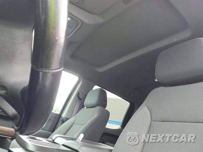2022 Chevrolet Silverado 1500 LTD RST Crew Cab Short Bed 1SP - zdjęcie 8 z 17 - miniatura