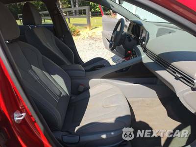 2023 Hyundai Elantra SEL - zdjęcie 15 z 27 - miniatura