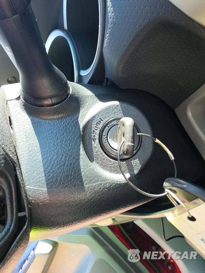 2014 Toyota Tacoma PreRunner Crew Cab Medium Bed - zdjęcie 5 z 17 - miniatura