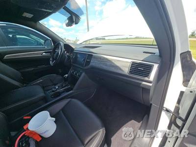 2020 Volkswagen Atlas Cross Sport 2.0T SE - zdjęcie 16 z 20 - miniatura