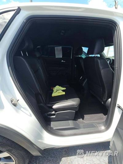 2020 Volkswagen Atlas Cross Sport 2.0T SE - zdjęcie 13 z 20 - miniatura