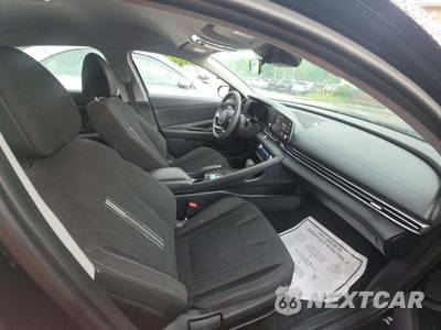 2021 Hyundai Elantra SEL - zdjęcie 18 z 25 - miniatura