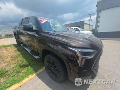 2025 Toyota Tundra i-FORCE MAX Limited Crew Cab Short Bed - zdjęcie 4 z 24 - miniatura
