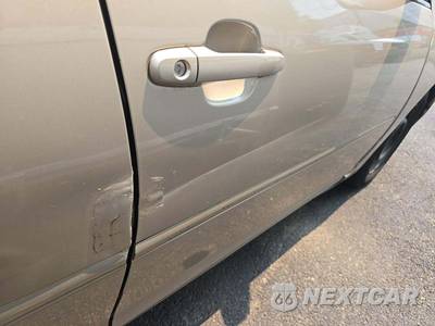 2005 Toyota Camry LE - zdjęcie 34 z 36 - miniatura