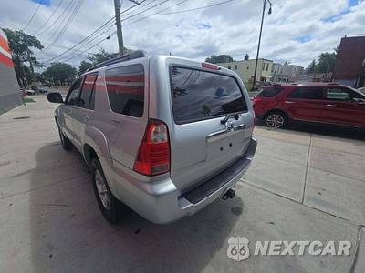 2008 Toyota 4Runner SR5 - zdjęcie 2 z 26 - miniatura