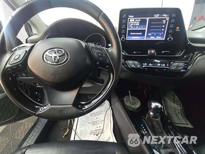 2021 Toyota C-HR Limited - zdjęcie 10 z 24 - miniatura