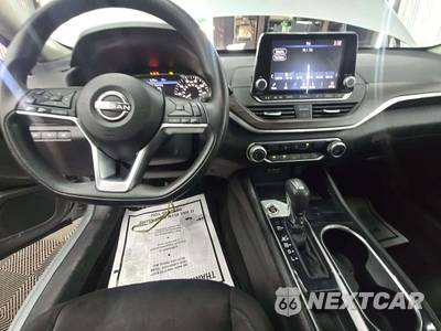 2024 Nissan Altima SV - zdjęcie 10 z 20 - miniatura