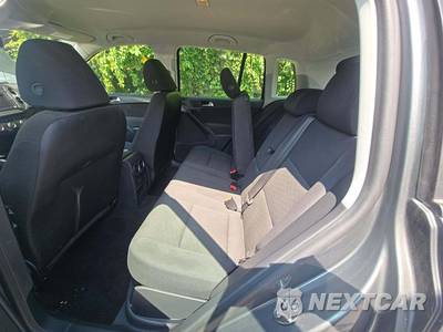 2018 Volkswagen Tiguan Limited - zdjęcie 13 z 20 - miniatura
