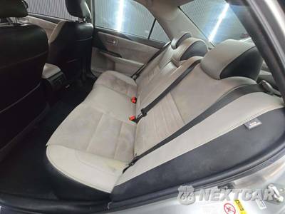 2015 Toyota Camry XSE - zdjęcie 13 z 28 - miniatura