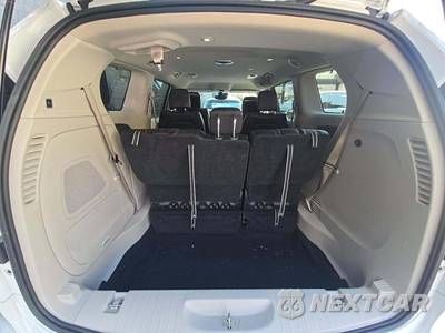 2024 Chrysler Pacifica Touring L 121.6" WB - zdjęcie 15 z 25 - miniatura