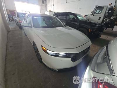 2023 Honda Accord Hybrid Touring w/o BSI - zdjęcie 4 z 23 - miniatura