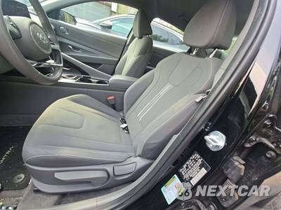 2023 Hyundai Elantra SEL - zdjęcie 6 z 25 - miniatura