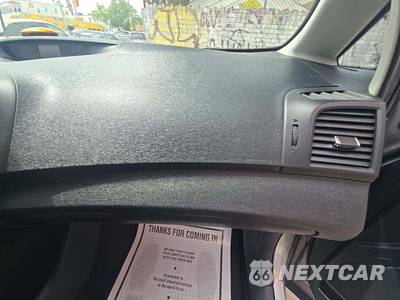 2015 Toyota Venza LE - zdjęcie 19 z 22 - miniatura