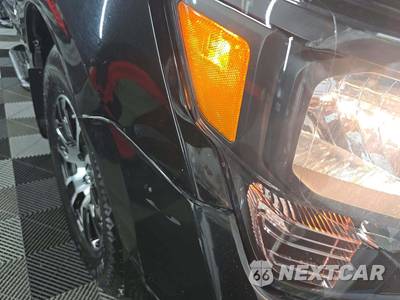 2021 Nissan TITAN SV Crew Cab Short Bed - zdjęcie 23 z 36 - miniatura