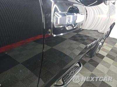 2021 Nissan TITAN SV Crew Cab Short Bed - zdjęcie 34 z 36 - miniatura