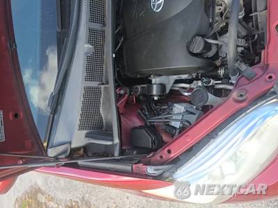 2018 Toyota Sienna LE 8-Passenger 119.3" WB - zdjęcie 39 z 42 - miniatura
