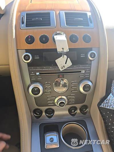 2010 Aston Martin Rapide - zdjęcie 26 z 28 - miniatura